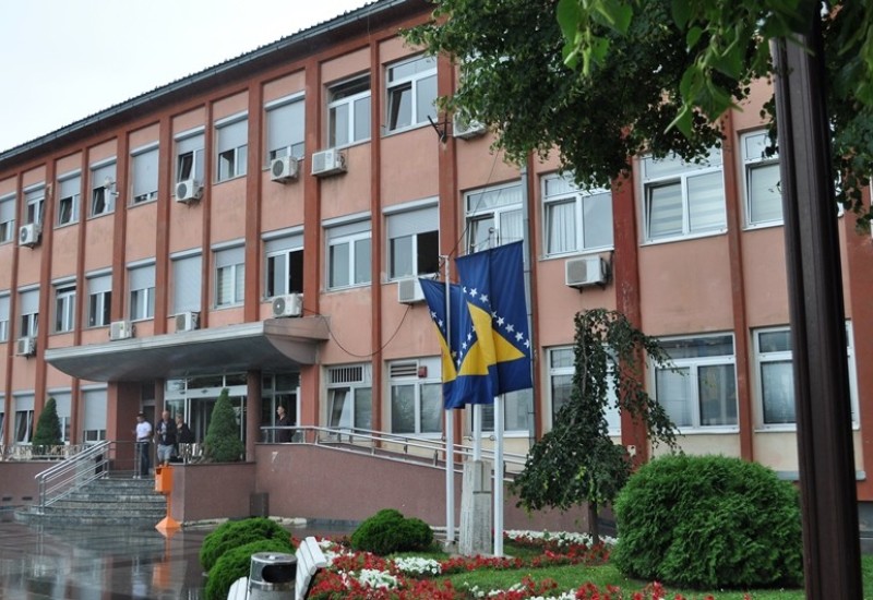 Službenici Vlade Brčko Distrikta na vratima zatvora zbog zloupotrebe položaja