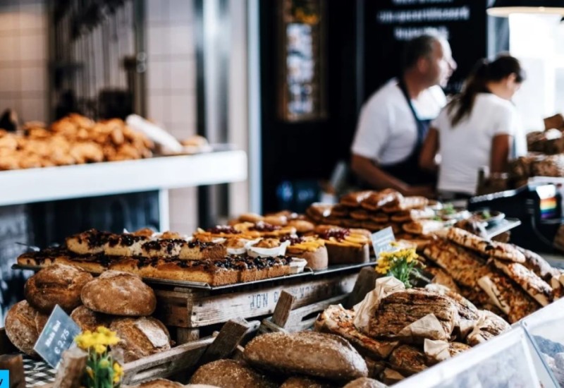 Stislo sa svih strana: Upitna je i vekna hljeba, o mesu mnogi maštaju