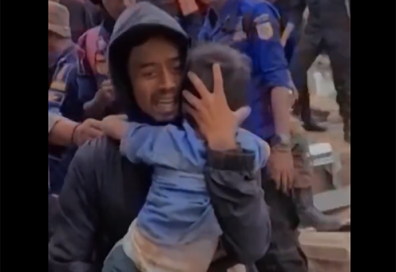 Dječak spašen iz ruševina dva dana nakon potresa u Indoneziji