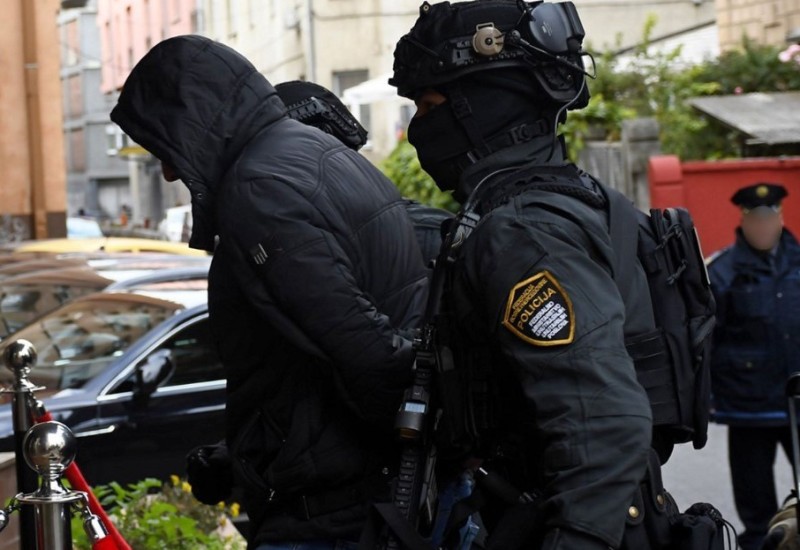 Skoro svaka međunarodna banda ima ogranak u BiH