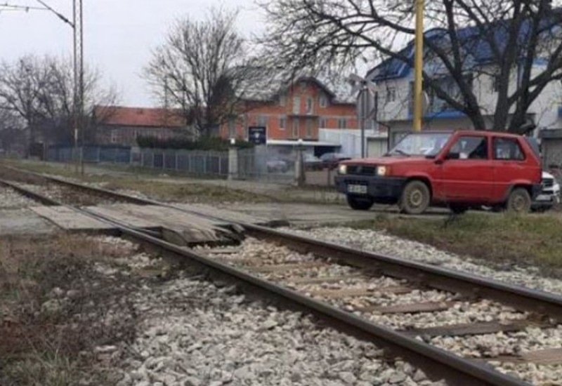 “Željeznice RS” uklanjaju 90 neadekvatnih pružnih prelaza