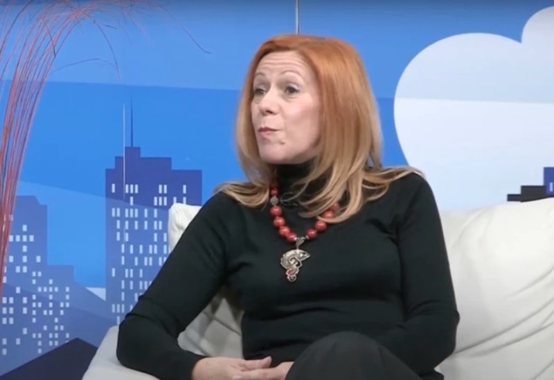 Trovanje snimljeno kamerom: Doktorica pedagogije danima sipala "mravocid" načelnici u kafu