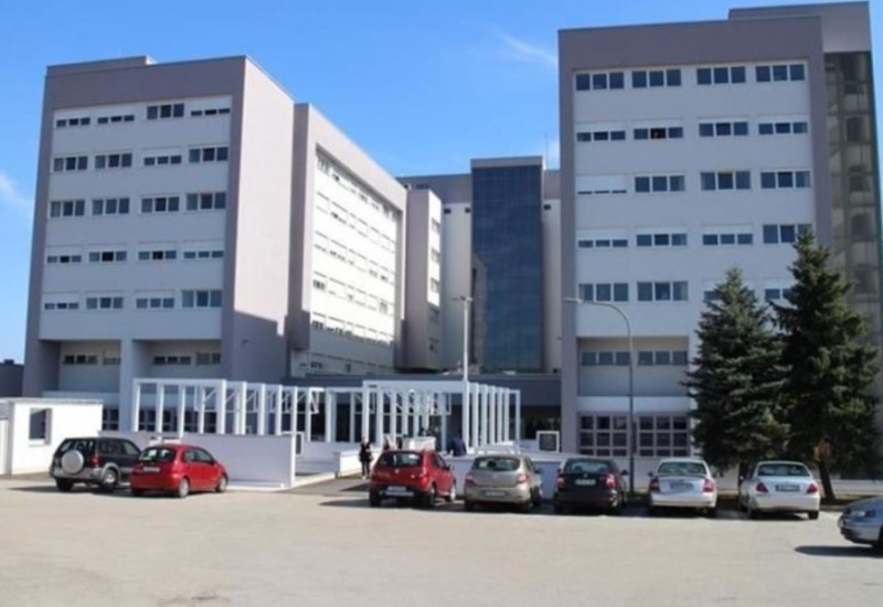 Samoubistvo u UKC Srpske: Pacijent se ubio skokom kroz prozor