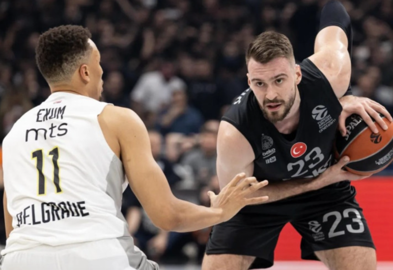 Gudurić ostao u Beogradu, igra za Srbiju