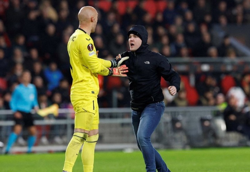 Dmitrović nakon napada navijača: Htio sam da ga udarim (VIDEO)