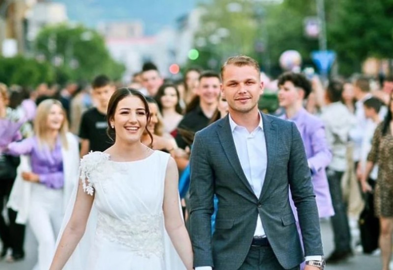 Stanivuković bio pratnja maturantkinji, jedan detalj mnoge zbunio: Mislila sam ti čestitati