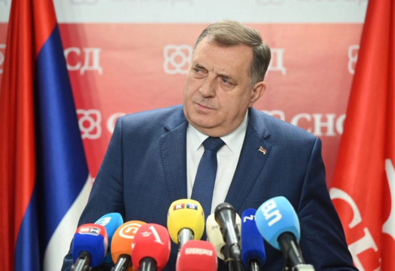 Dodik o "nervoznom" telefonskom razgovoru sa Izetbegovićem: "Ja sam se smijao"
