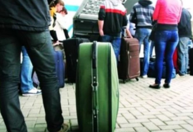 Trajno iseljavanje iz BiH: Objavljen broj zvanično odjavljenih građana u 2022. godini