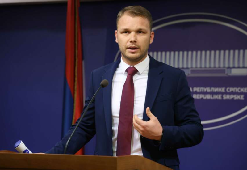 POLETIO PREVISOKO Stanivuković se hvali rejtingom, opozicija ga SPUŠTA NA ZEMLJU