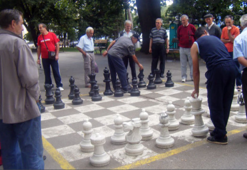 ULETILOVIĆ: Penzioneri još čekaju obećanu pomoć od 100 KM