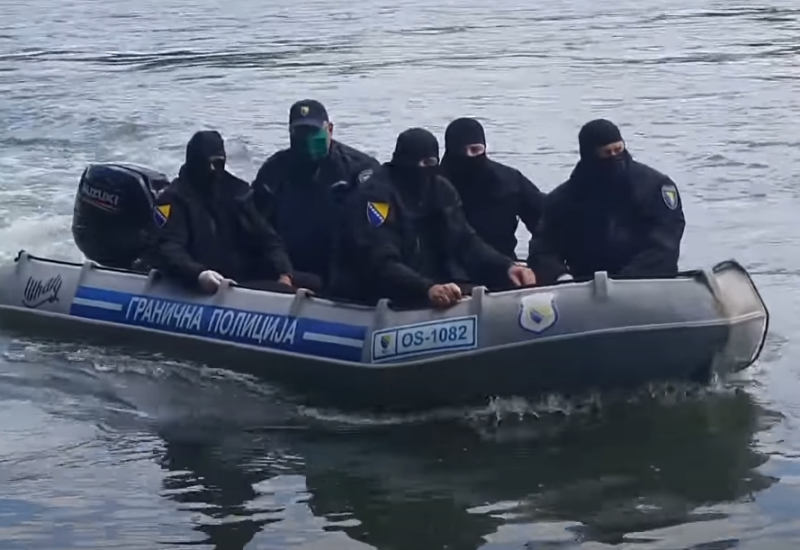 Spriječeno krijumčarenje 19 migranata