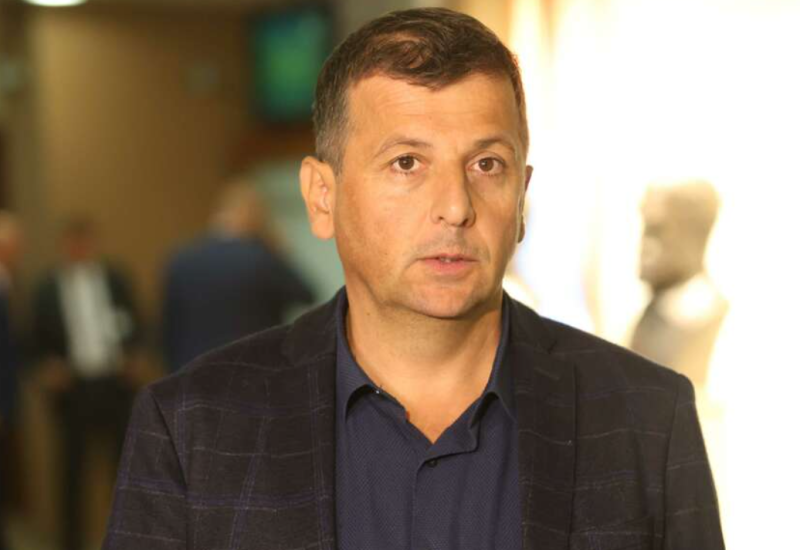 "HOĆU DA BUDEM TI" Vukanović tvrdi da je Stanivuković bio na imanju kod Dodika, otkriva i o čemu su razgovarali