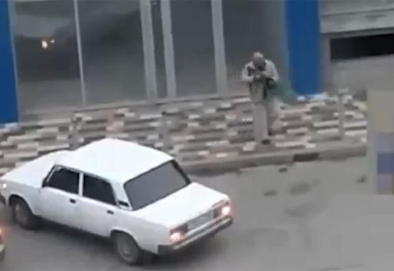Pucnjava u blizini tržnog centra: Ima mrtvih (VIDEO)