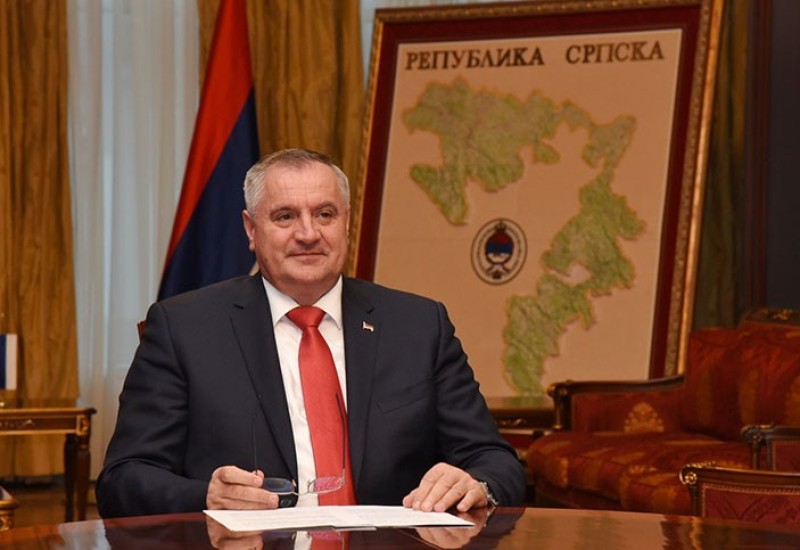 Višković čestitao svima koji proslavljaju rimokatolički Božić