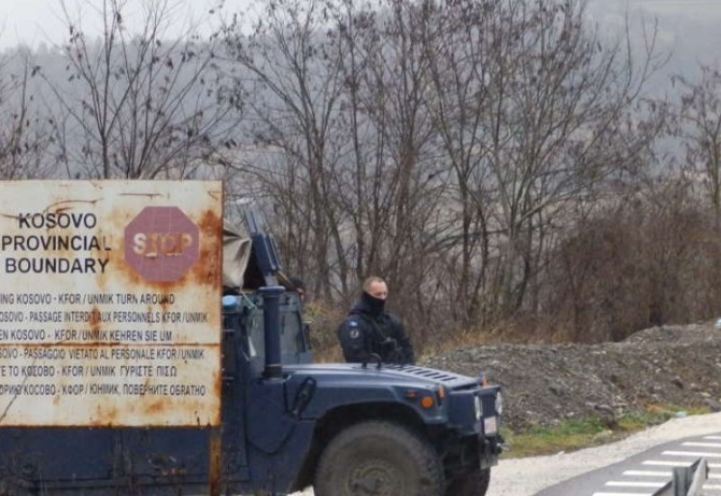 KOSOVSKA POLICIJA POJAČAVA POLOŽAJE Proširuju se punktovi kod Jarinja i Brnjaka, bodljikava žica na sve strane