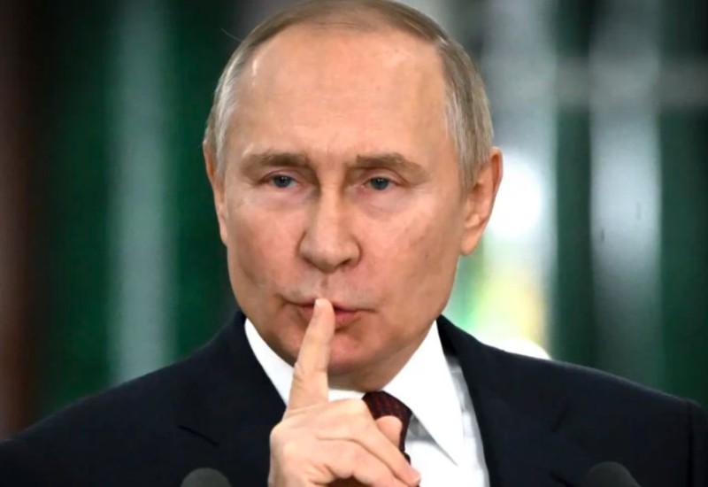 Čarobnjak iz Kremlja: Roman o Putinu bestseler u Francuskoj