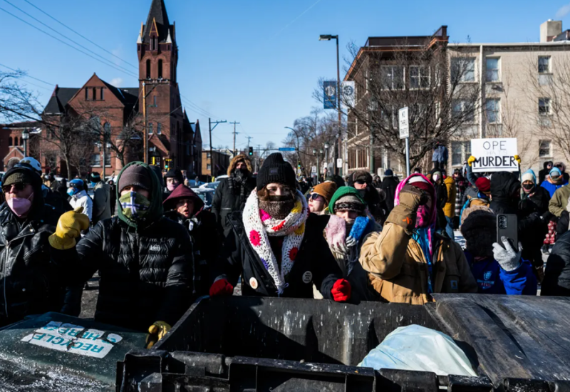 Eskalacija tenzija u Mineapolisu: Smrtni slučaj podigao grad na noge
