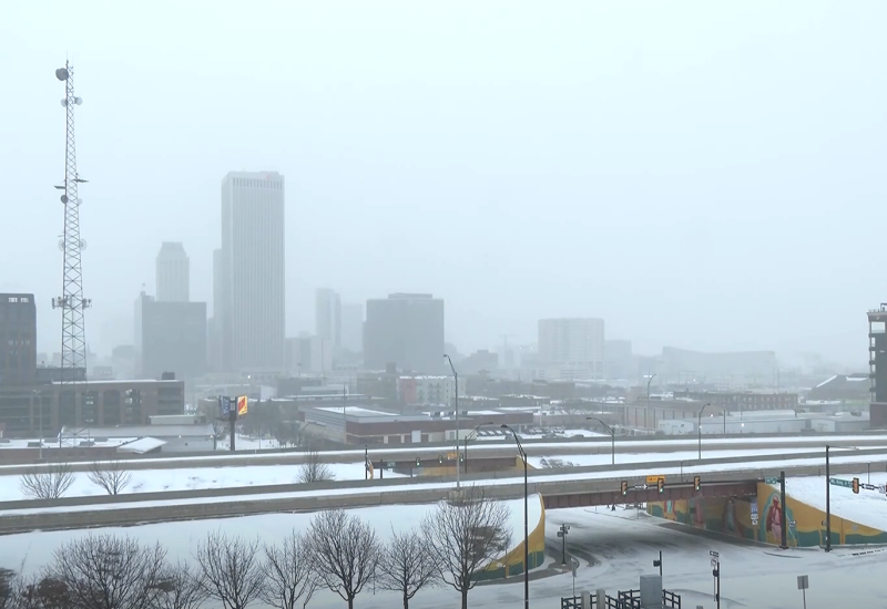 Zimska oluja u SAD ostavila 800.000 ljudi bez struje, otkazano više od 10.000 letova