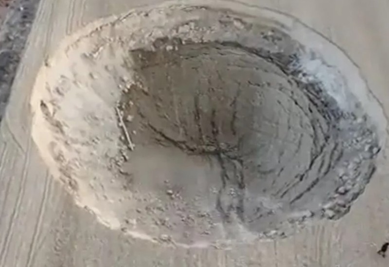 U Turskoj se pojavio ogroman krater (VIDEO)