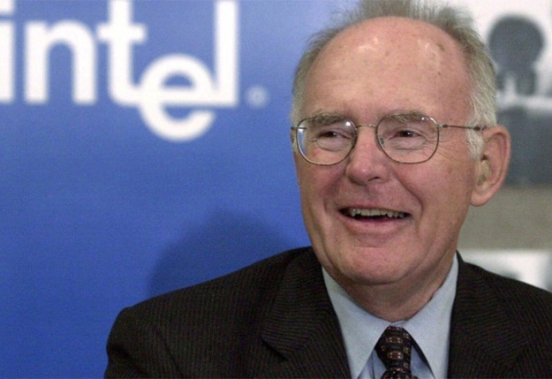 Umro suosnivač “Intela” Gordon Mur