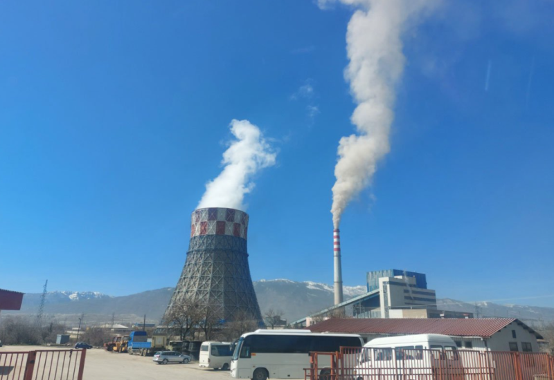 Gačanima "ujutru ptice ne pjevaju, nego kašlju"