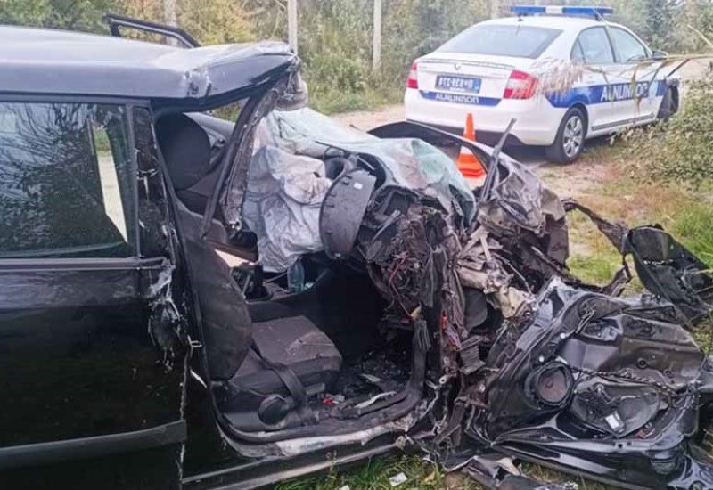 GLOGOVAC:  U saobraćajnoj nesreći poginuo bračni par, osmoro djece ostalo siročad