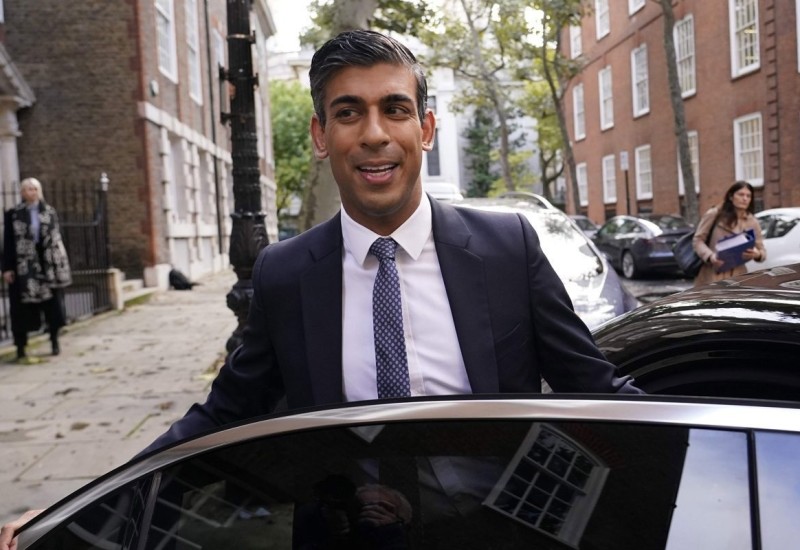 Sunak imenovan za novog premijera Britanije
