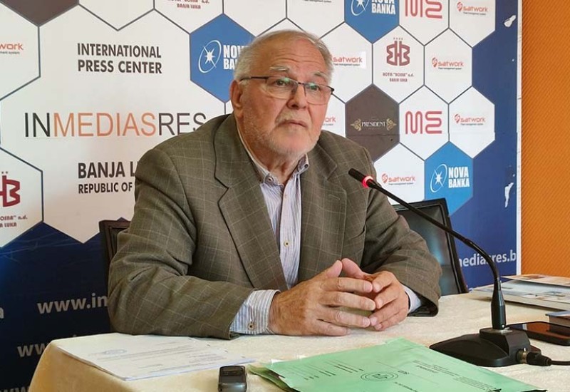 "CIK nema pravo da traži vještačenje autentičnosti dokumenta"