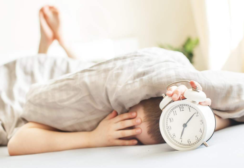 Približilo se zimsko računanje vremena: Noćas pomjeranje kazaljki za jedan čas unazad