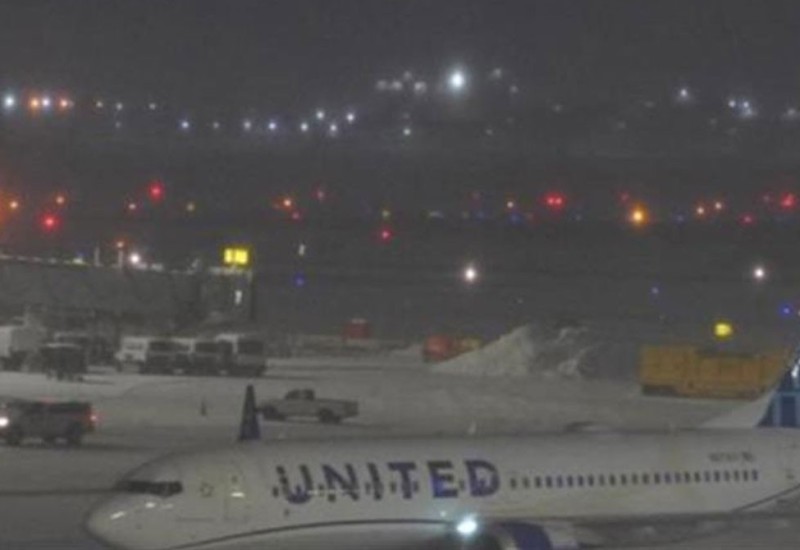 Privatni avion se zapalio i srušio pri polijetanju na aerodromu u Mejnu, osam osoba bilo u letjelici