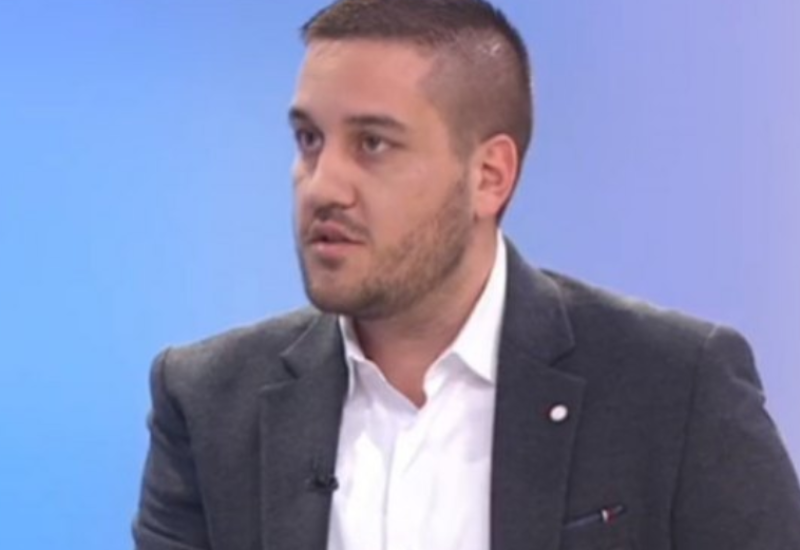 DRINIĆ: Olakšicama za privrednike i konkretnim mjerama prebroditi finansijsku krizu