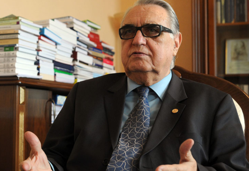 Zbog brojnih promjena: Kuzmanović smatra da je Srpska “zrela” za novi ustav