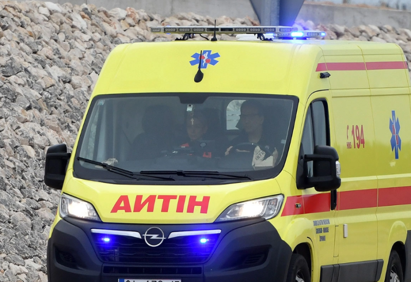 Težak udes u Hrvatskoj: Sletio učenički autobus, povrijeđene tri osobe