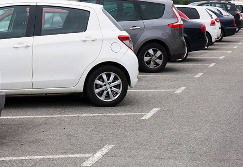 Turiste iz Srbije u Zenici umjesto kazne za parking sačekala poruka (FOTO)
