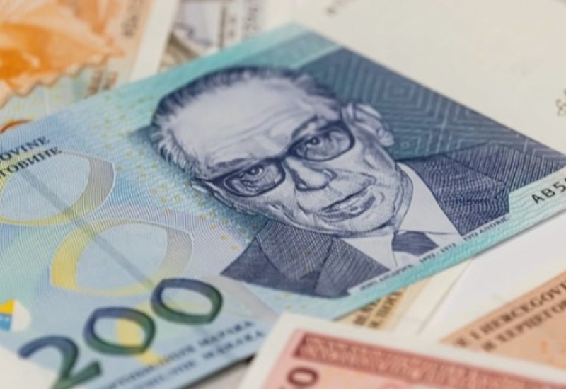 Raste zaduženost građana Srpske: Svaki stanovnik duguje 3.486 KM