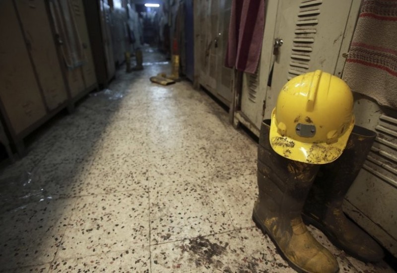 ŠTRAJK UPOZORENJA: Rudari širom FBiH u jednosatnoj obustavi proizvodnje, traže veće plate