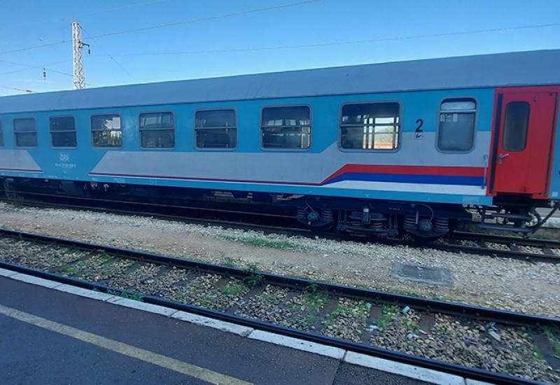 Željeznički saobraćaj na tri pravca prekinut zbog eksplozije