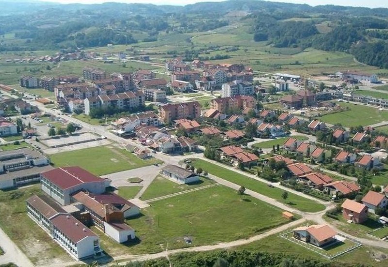 UGLJEVIK: Služen parastos za 301 poginulog borca