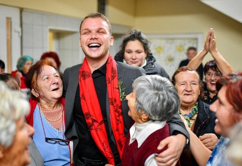 Praznični obrok u "Mozaiku prijateljstva" sa Stanivukovićem
