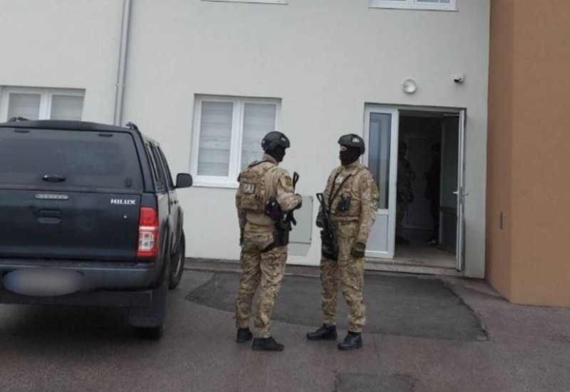 Novac od šverca drogom trošili na nekretnine i skupa vozila: Evo ko je uhapšen u akciji MUP-a