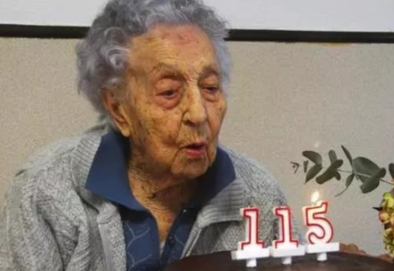 Najstarija žena na svijetu svakodnevno aktivna na Tviteru: "Stara sam ali nisam idiot" (FOTO)