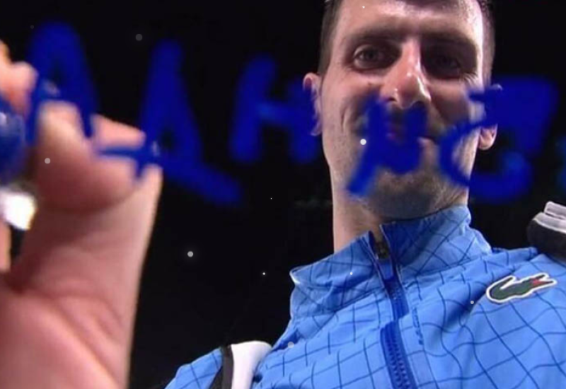 Novak nakon pobjede na kameri ćirilicom napisao poruku