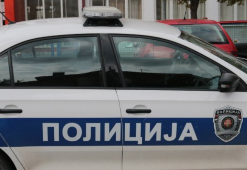Teška saobraćajna nezgoda kod Zlatibora: Proklizao u krivini, pa se prevrnuo