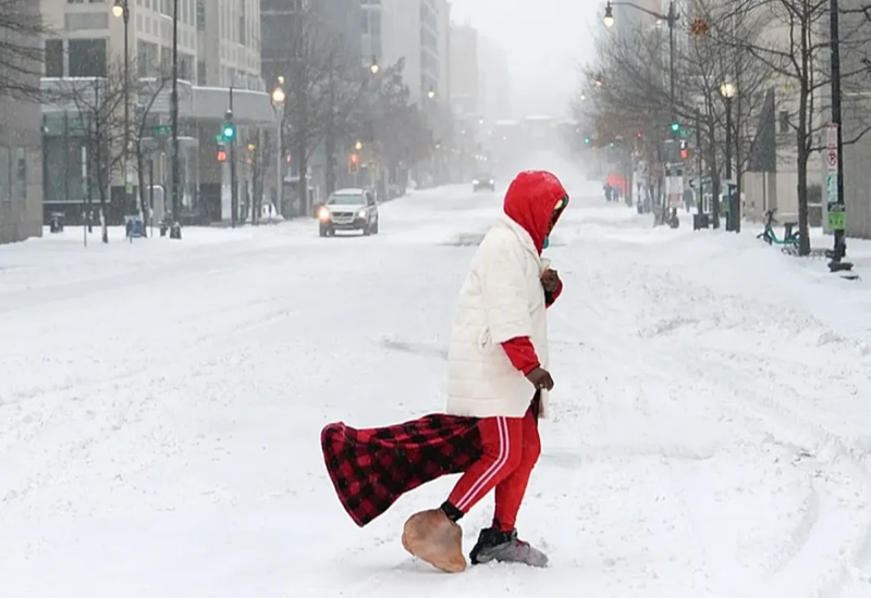 Raste broj žrtava: najmanje 30 mrtvih dok zimska oluja paralizuje veći dio SAD