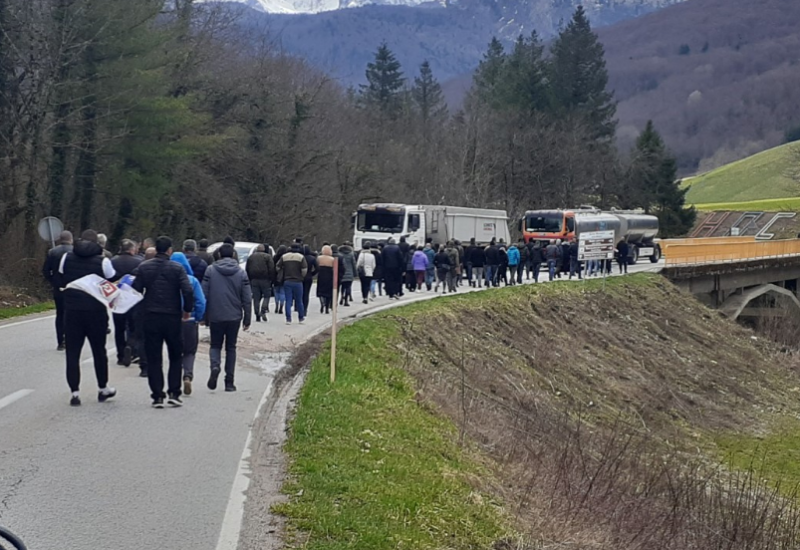 Traže isplatu zaostalih plata: Protestna šetnja radnika NP “Sutjeska”