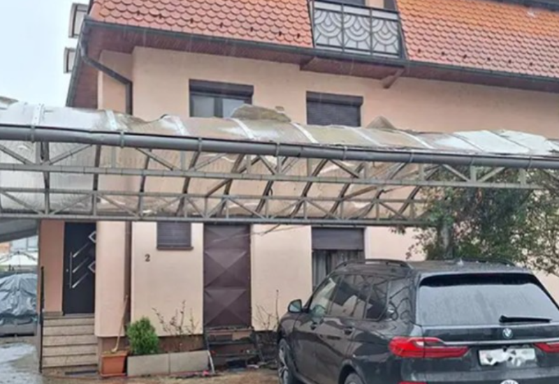 Bačena bomba u dvorište banjalučkog doktora