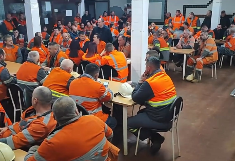 Masovni protest glađu u rudniku "Nova Ljubija", radnici prenoćili u firmi