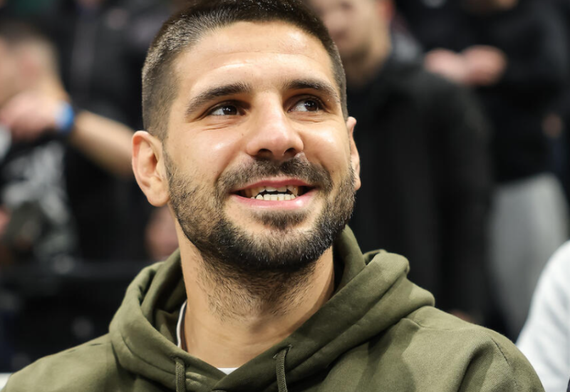 Mitrović dokazao koliko voli Partizan: Reprezentativac Srbije donirao pozamašnu svotu i oduševio Grobare