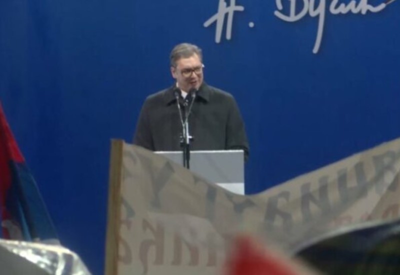 Vučić sinoć na mitingu: Ovo je posljednje veče koje vam se obraćam kao predsjednik SNS