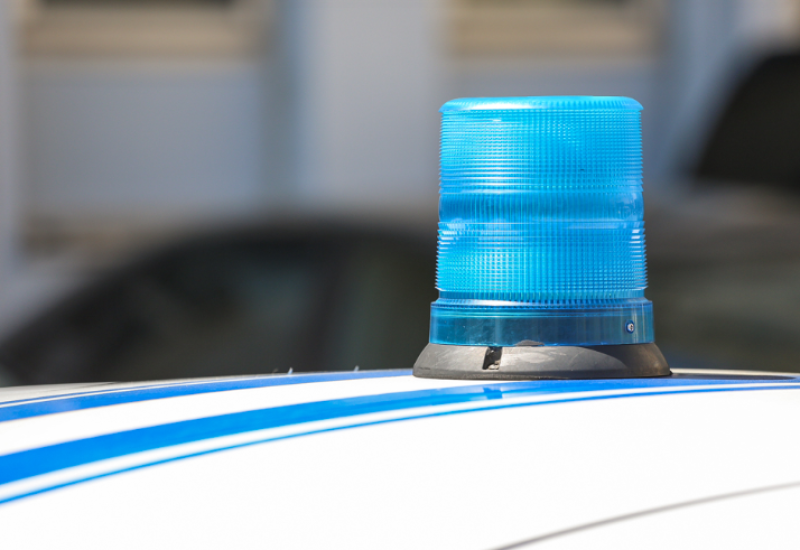 Na kuću policajca bačene dvije bombe